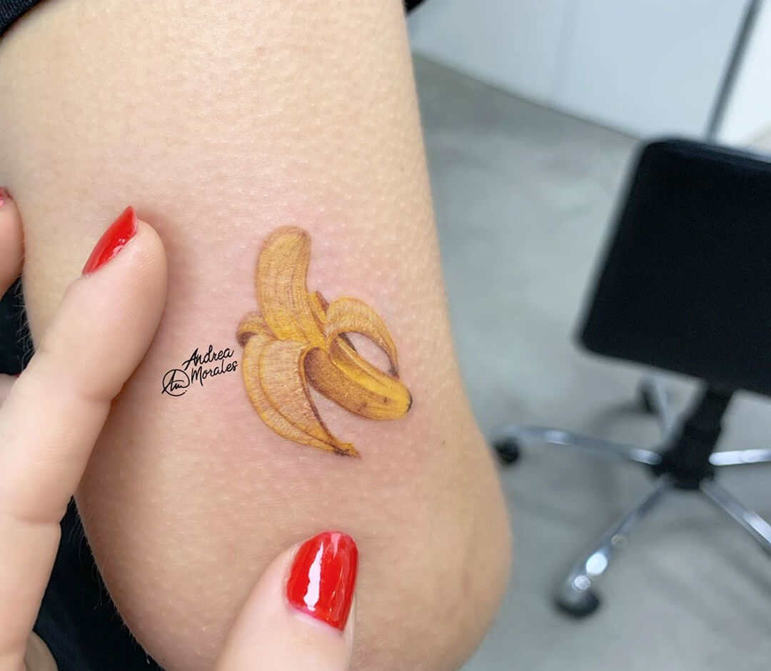 Fine Line Banana Temporary Tattoo (Set of 3) – Small Tattoos