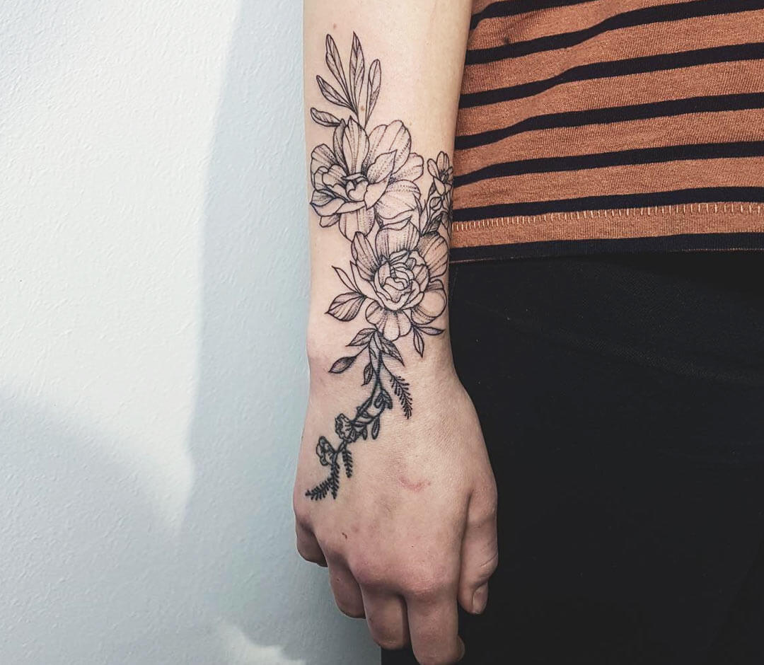 Floral Forearm wrap by Liz at Trinity's Tattoo Parlour in Almonte, Ontario!  : r/TattooDesigns