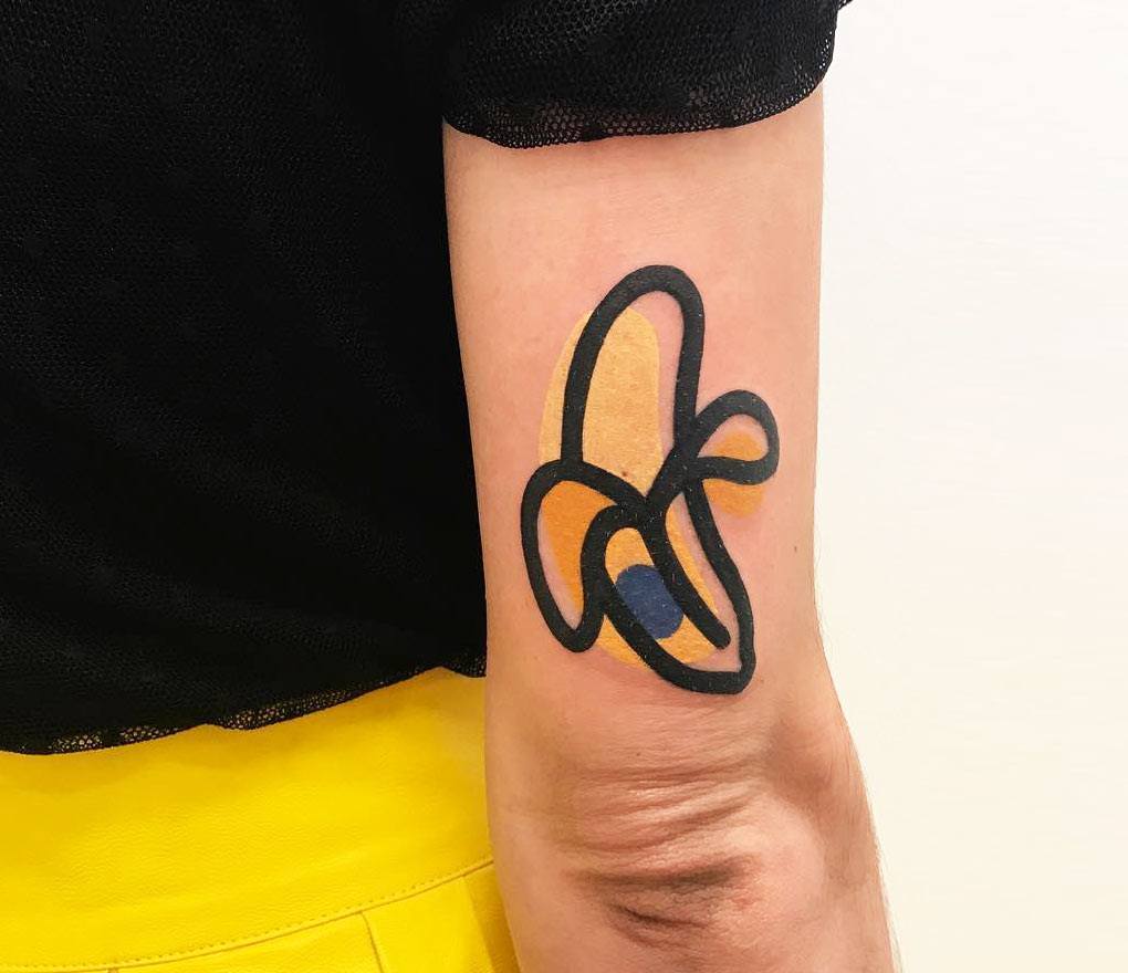 Gold Banana” tattoo done by Sonya at Vault Tattoo (Charlotte, NC) : r/ tattoos