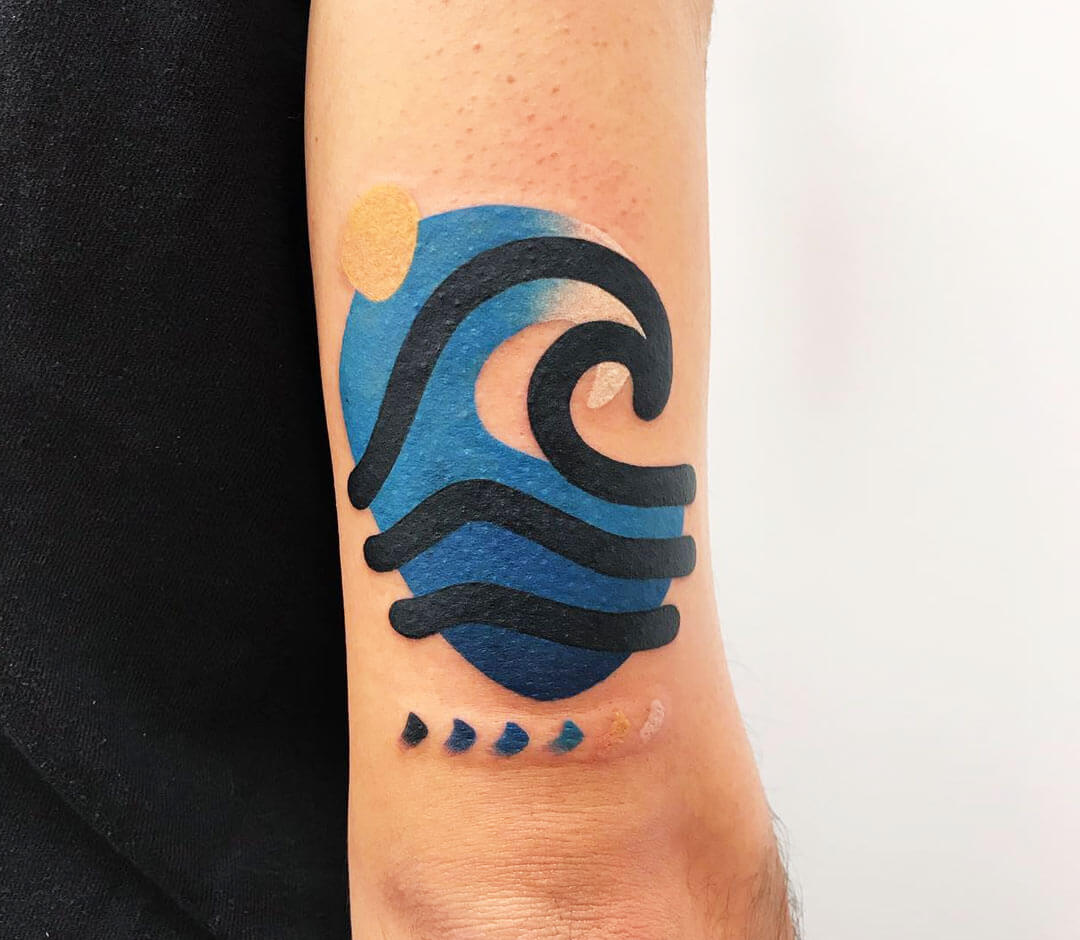 artist mambo tattooer sea wave tattoo 21022200658