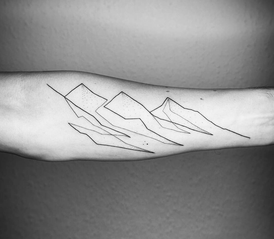 Mountains tattoo by Mo Ganji | Photo 31180