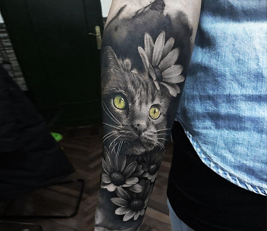 Tattoo by Obi One, France. #cattattoo #pettattoo #cat #tattoos #realis... |  TikTok