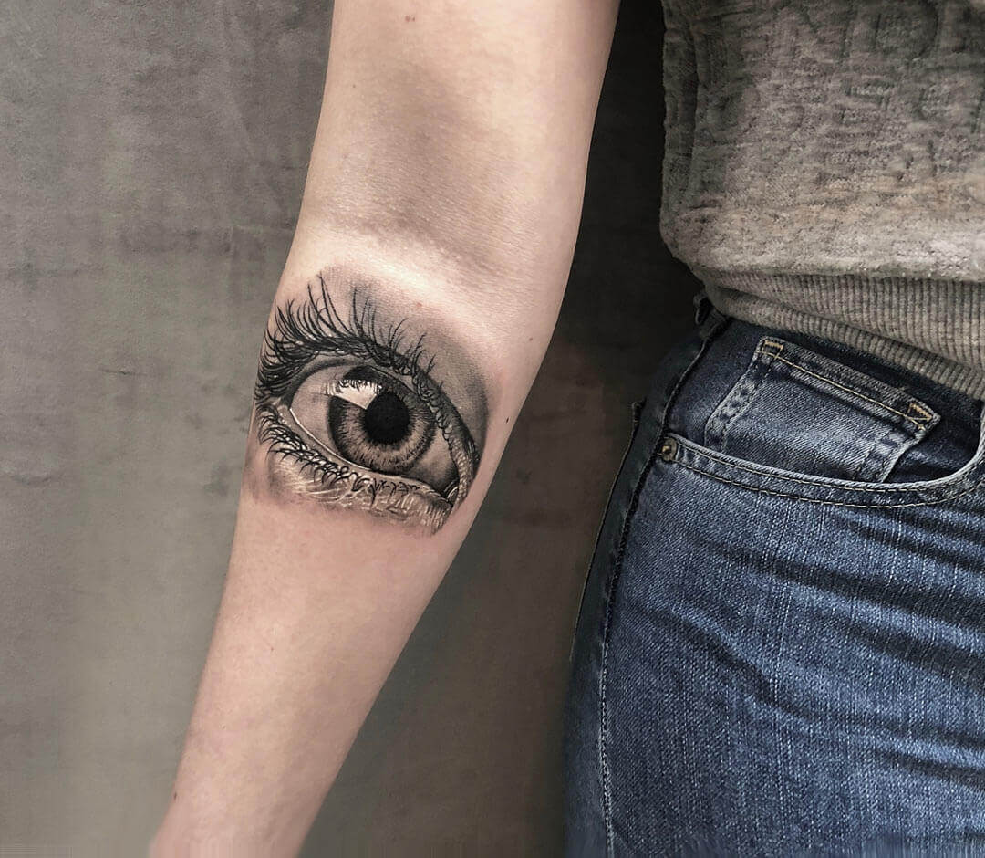 realistic eye tattoo | Hollywoodstarstattoo's Blog
