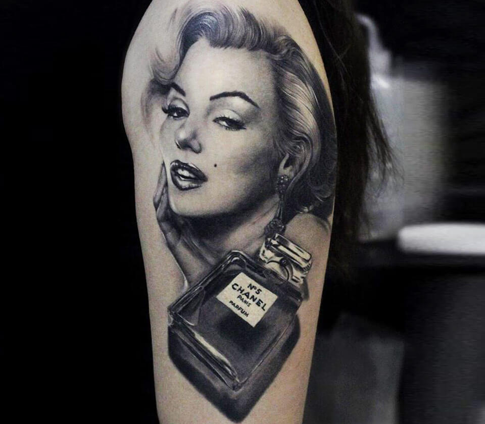 New York Yankees Tattoo Fan - MARILYN MONROE ART - Paintings & Prints,  People & Figures, Celebrity, Actresses - ArtPal