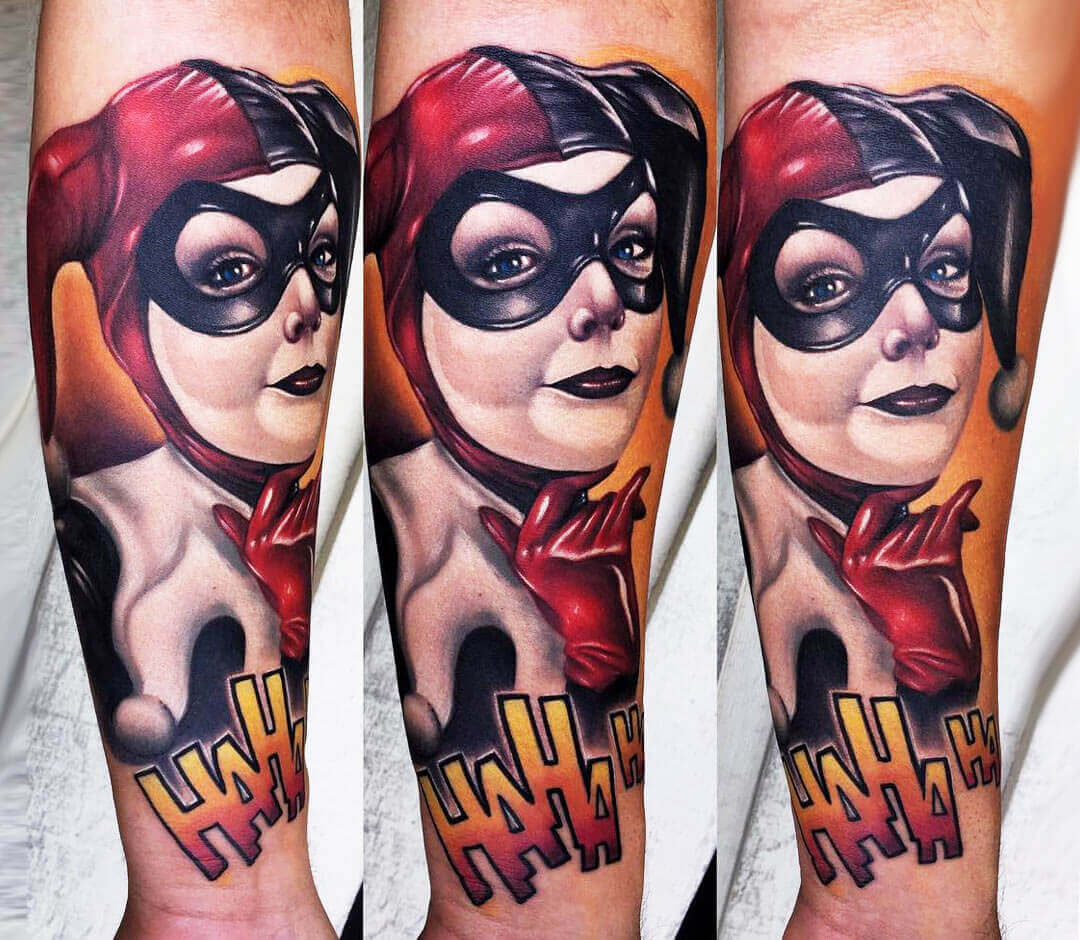 Тату харли квинн. Харли Квинн реализм. Топ тату Харли Квинн. Harley Quinn и Лев Tattoo. Harley Quinn cartoon Tattoo.