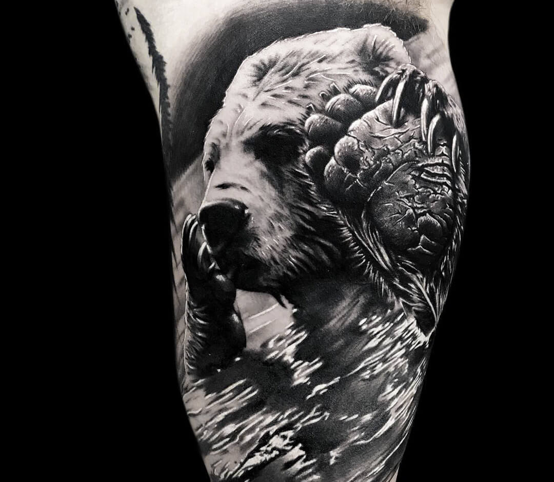 Bear tattoo by Benjamin Blvckout | Photo 27939