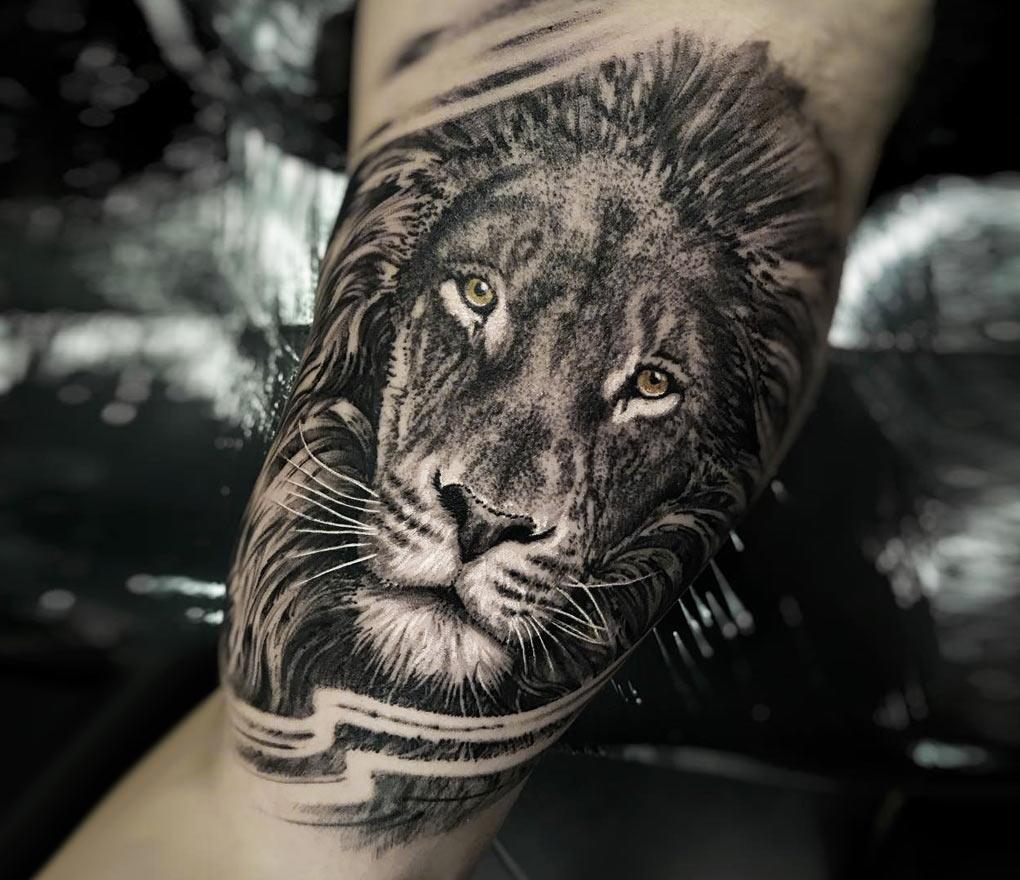 Lion Half Sleeve Tattoo at Rs 600/square inch in Bengaluru | ID: 24217555033