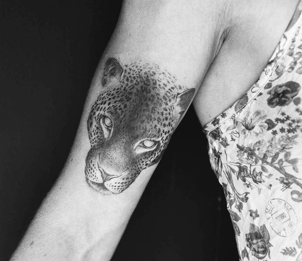 panther tattoo by Raphael Barros TattooNOW