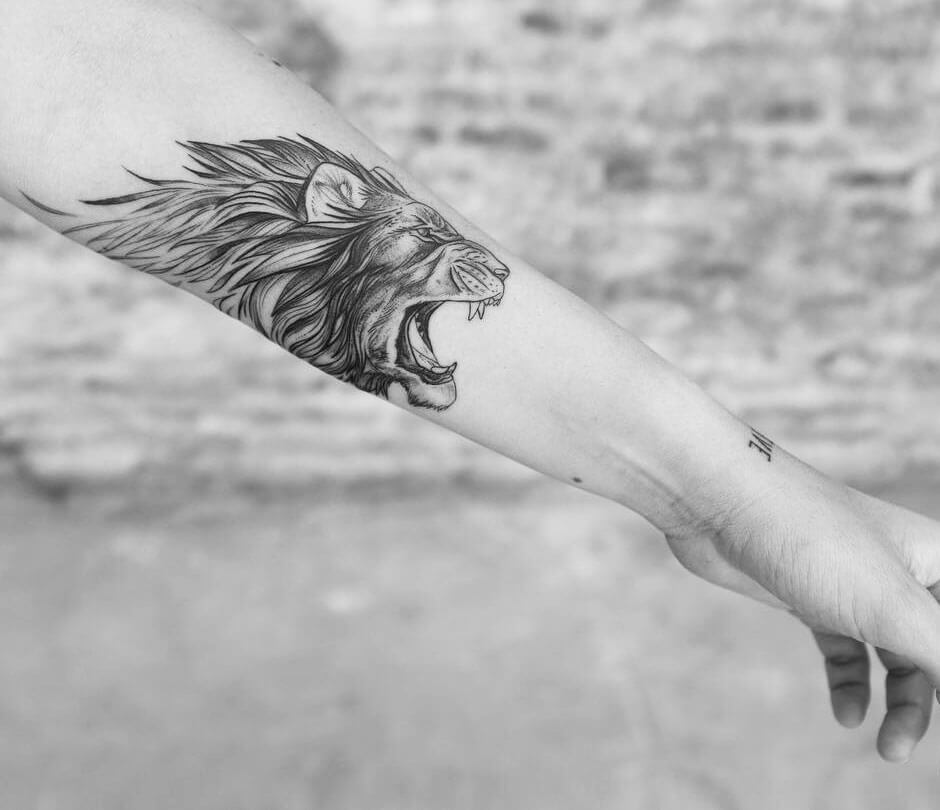 lion tattoo on hand by Ashokkumarkashyap on DeviantArt