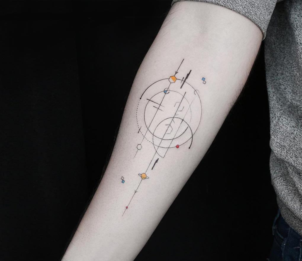 Космическая геометрия тату