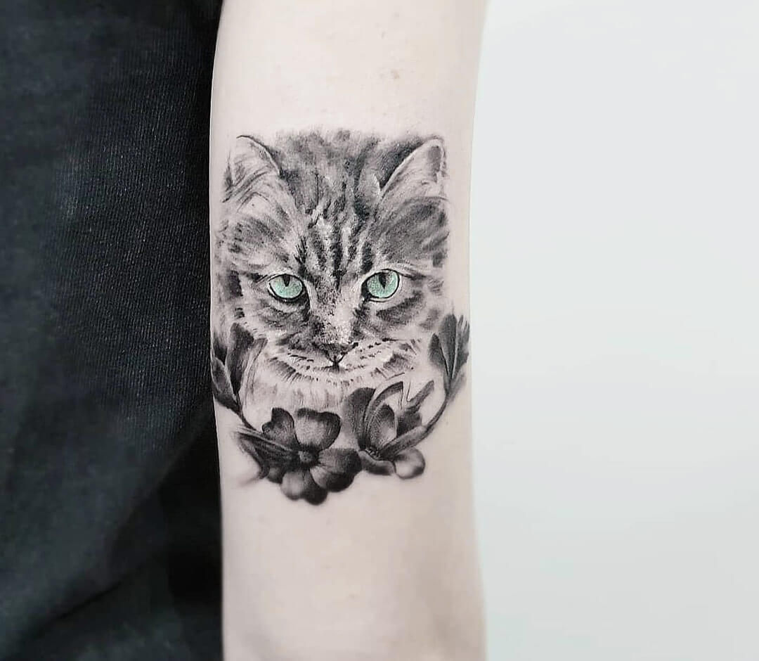 Cat and Flowers tattoo by Ilaria Tattoo Art | Photo 27762