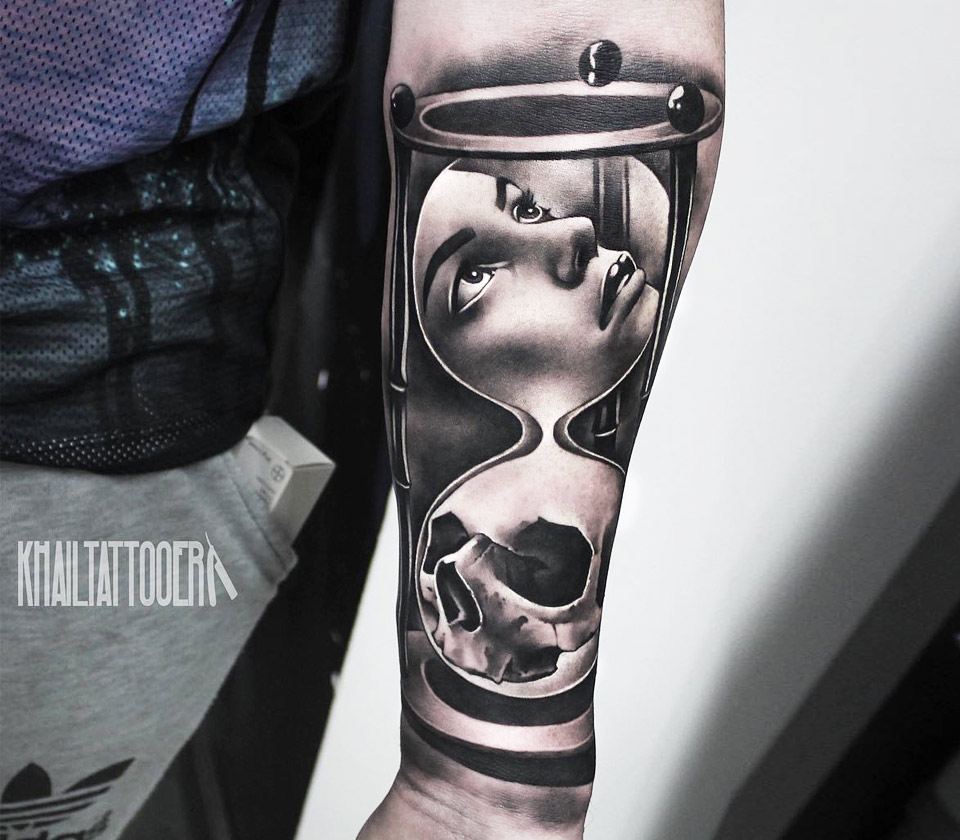 Life And Death Hourglass Tattoo By Khail Tattooer Photo 735