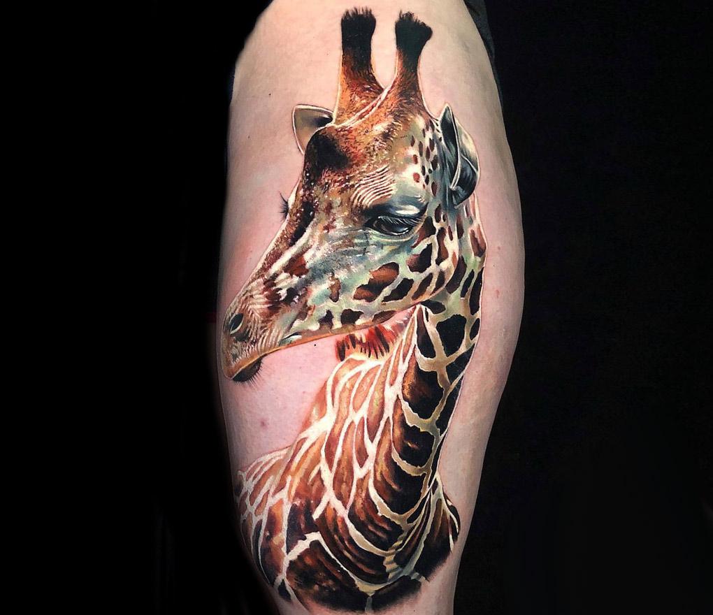Giraffe tattoo by Dave Paulo | Photo 23195