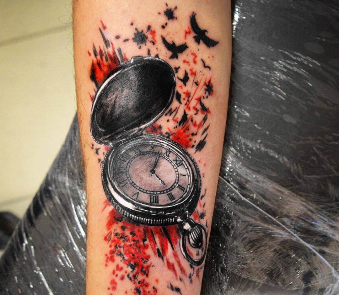 Love the cracked and broken effect on this watch! | Pocket watch tattoo, Pocket  watch tattoos, Pocket watch tattoo design