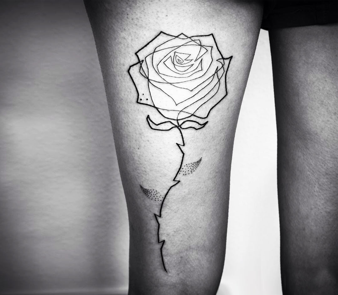 Геометрическая роза тату