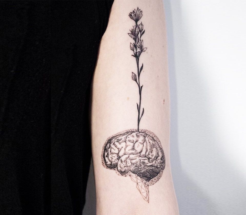 Hand drawn human brain with sunburst anatomically correct art. Flash tattoo  or print design vector illustration Stock Vector | Adobe Stock