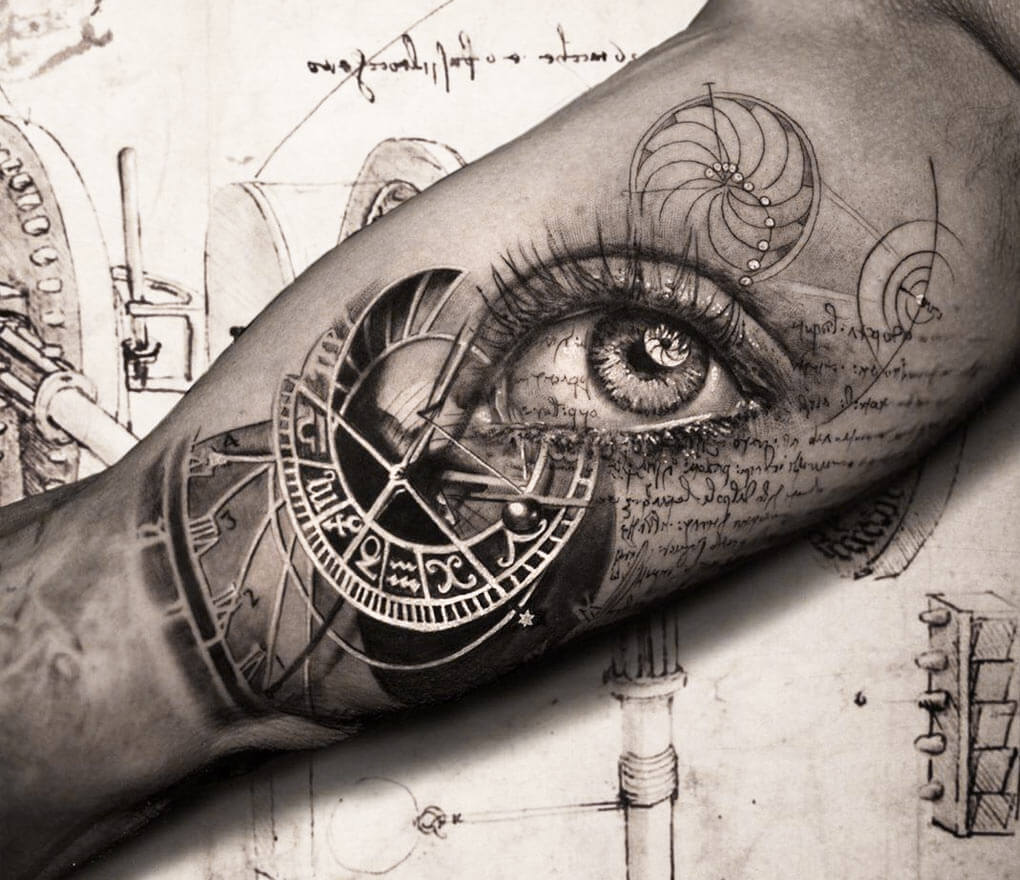 3D Clock Eye Tattoo On Muscles by Yomiko Moreno