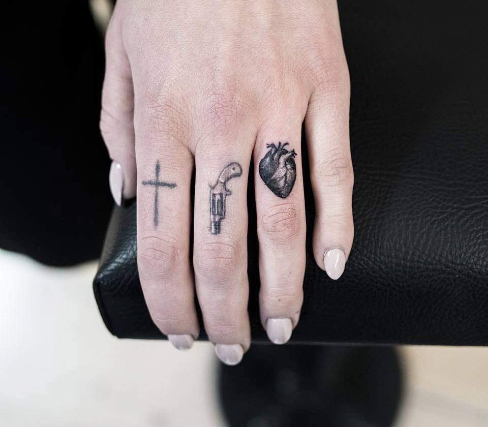 Anchor Tattoo – Tattoo for a week