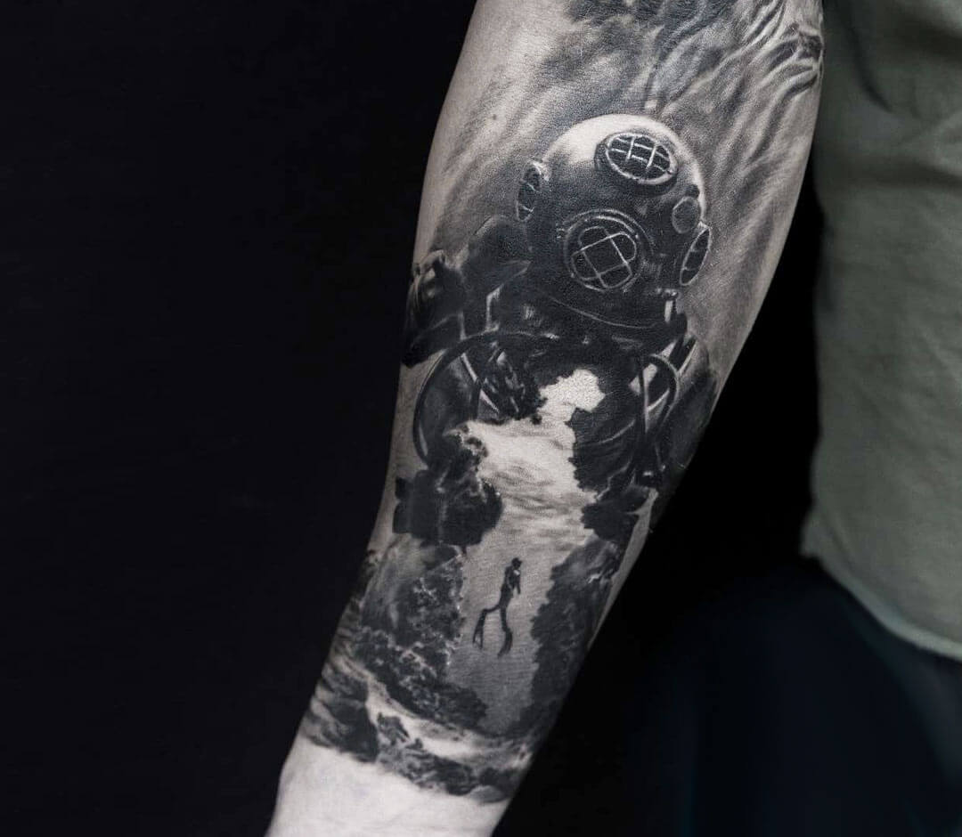 Diving tattoo by Oleg Black