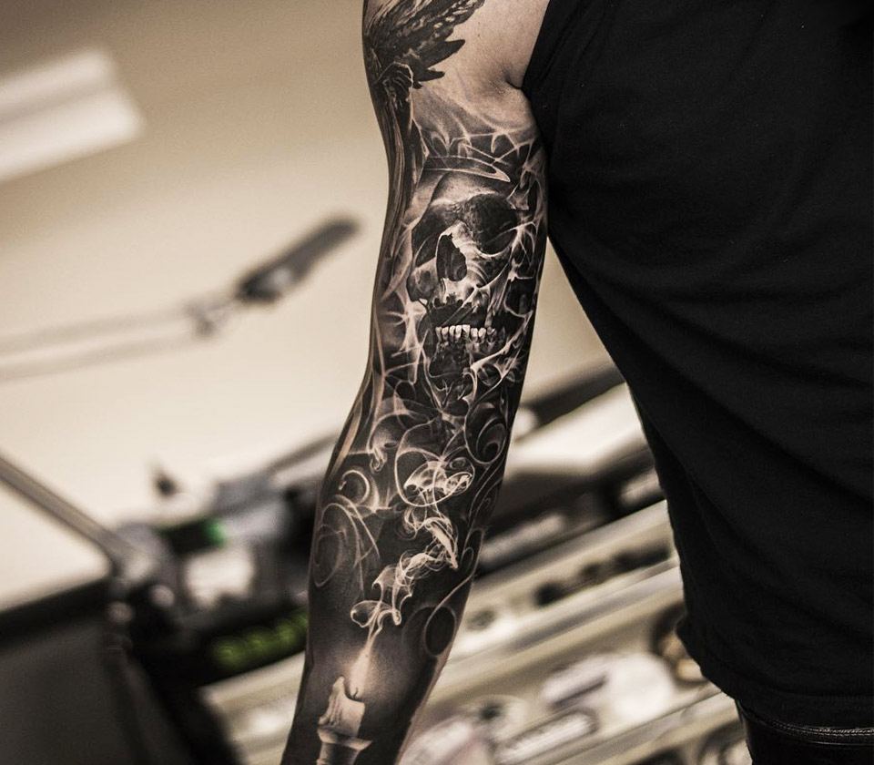 80 Spectacular Black and Grey Tattoo Designs  TheTatt
