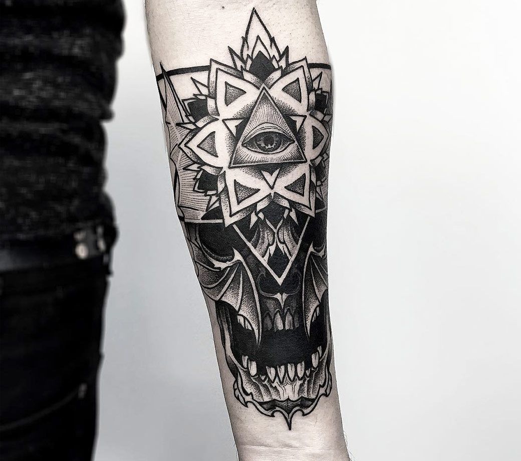 Mandala Tattoo Ideas from Garths Tattoos Kent CT14 - Garths Tattoo and  Laser Removal Studio