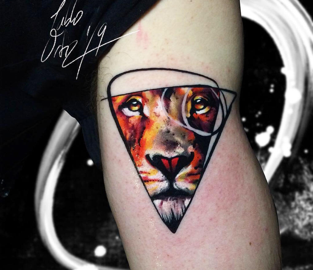 Geometric Lion Tattoo Design: A Bold & Beautiful Colored Lion Tattoo Idea  That Will Let You Speechless - Etsy