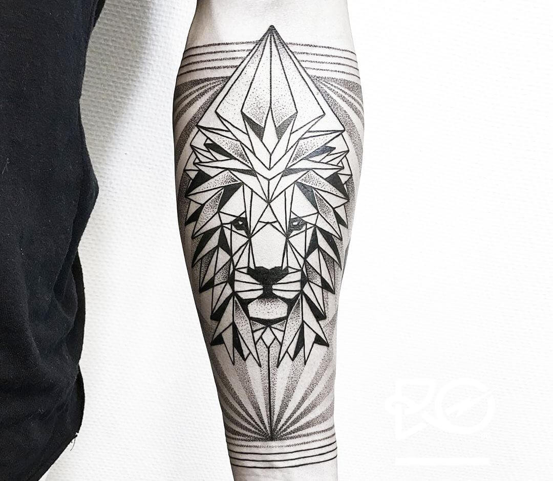910 Tribal Lion Roaring Tattoo Images, Stock Photos, 3D objects, & Vectors  | Shutterstock
