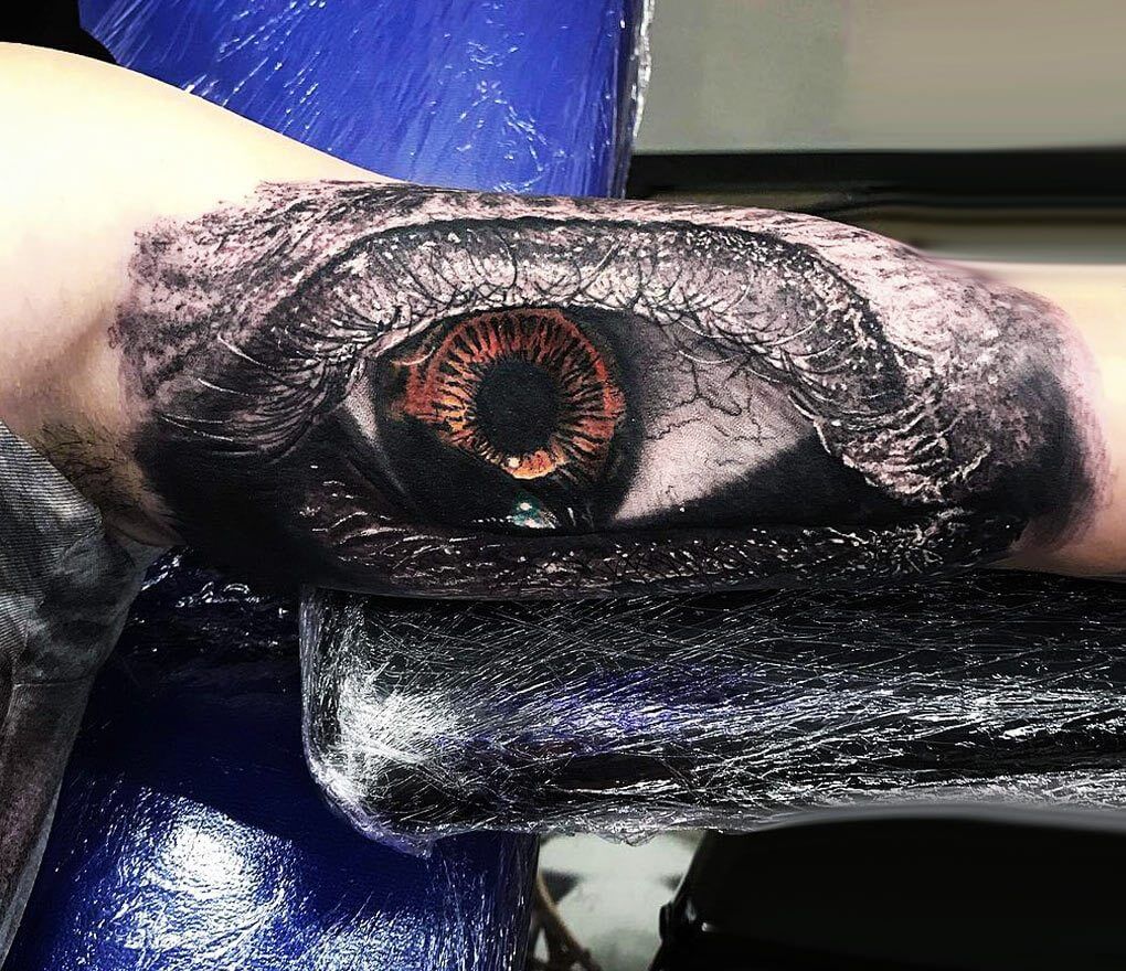 Eye tattoo by Sandry Riffard | Photo 24273
