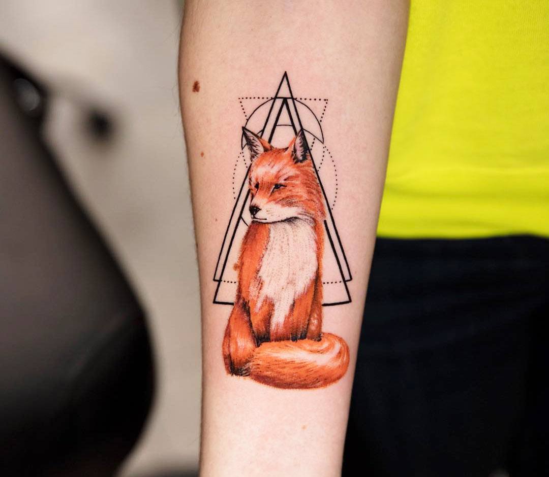 Fox and triangles tattoo by Sebastian Echeverria | Photo 25245
