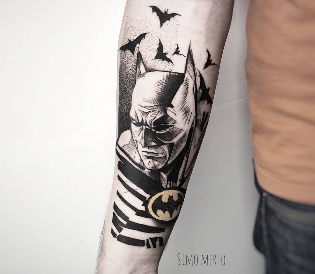 My recent Batman/Joker tattoo. Been waiting a while to get a Batman tattoo.  What do you guys think? : r/batman