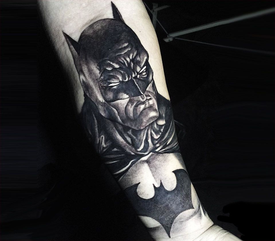 World Famous Tattoo Ink - Epic Batman Leg Sleeve finished up yesterday by  Tattoomiester Tattoos using World Famous Tattoo Ink | Facebook