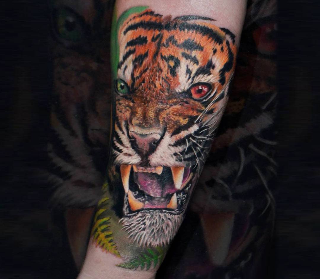 tiger tattoo tattoo wild roar 1402 A' Baby Longsleeve Shirt | Spreadshirt