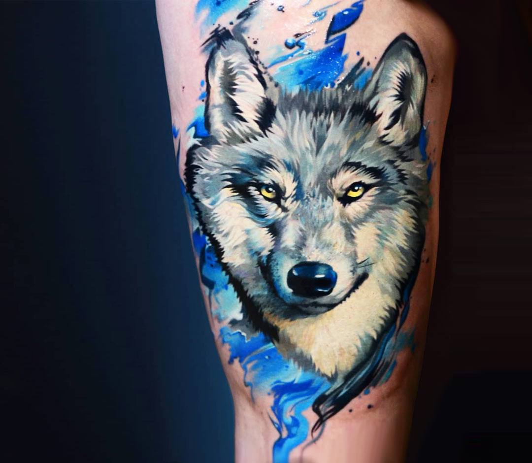Shoulder Watercolor Wolf tattoo at theYoucom