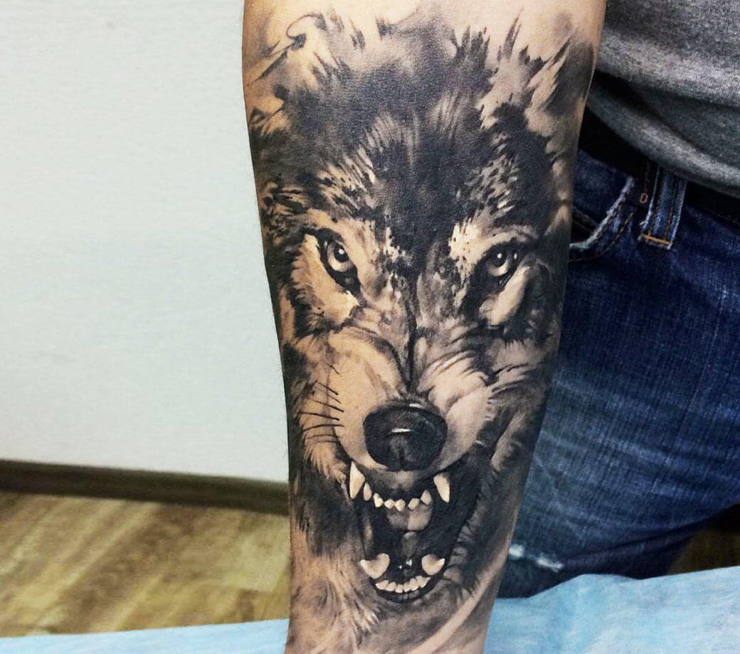 Share more than 147 wolf head tattoo