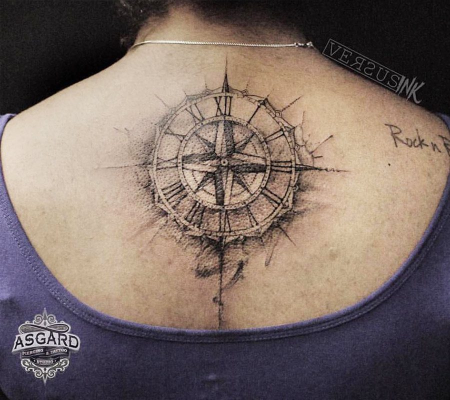 71 Cool Viking Compass Tattoo Designs for Men [2024 Guide] | Compass tattoo,  Tatuajes vikingos, Diseños de tatuajes para hombres