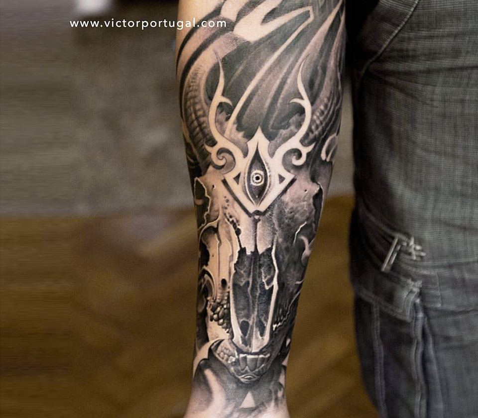 Tattoo uploaded by ssab_tattooer • goat skull #goattattoo #flower • Tattoodo